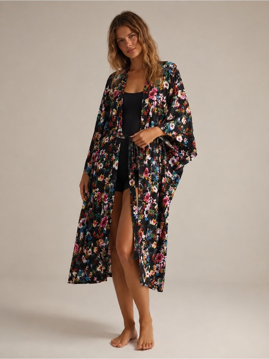 Jackets & Blazers - Black Floral Open-Front Caftan Kimono One Size